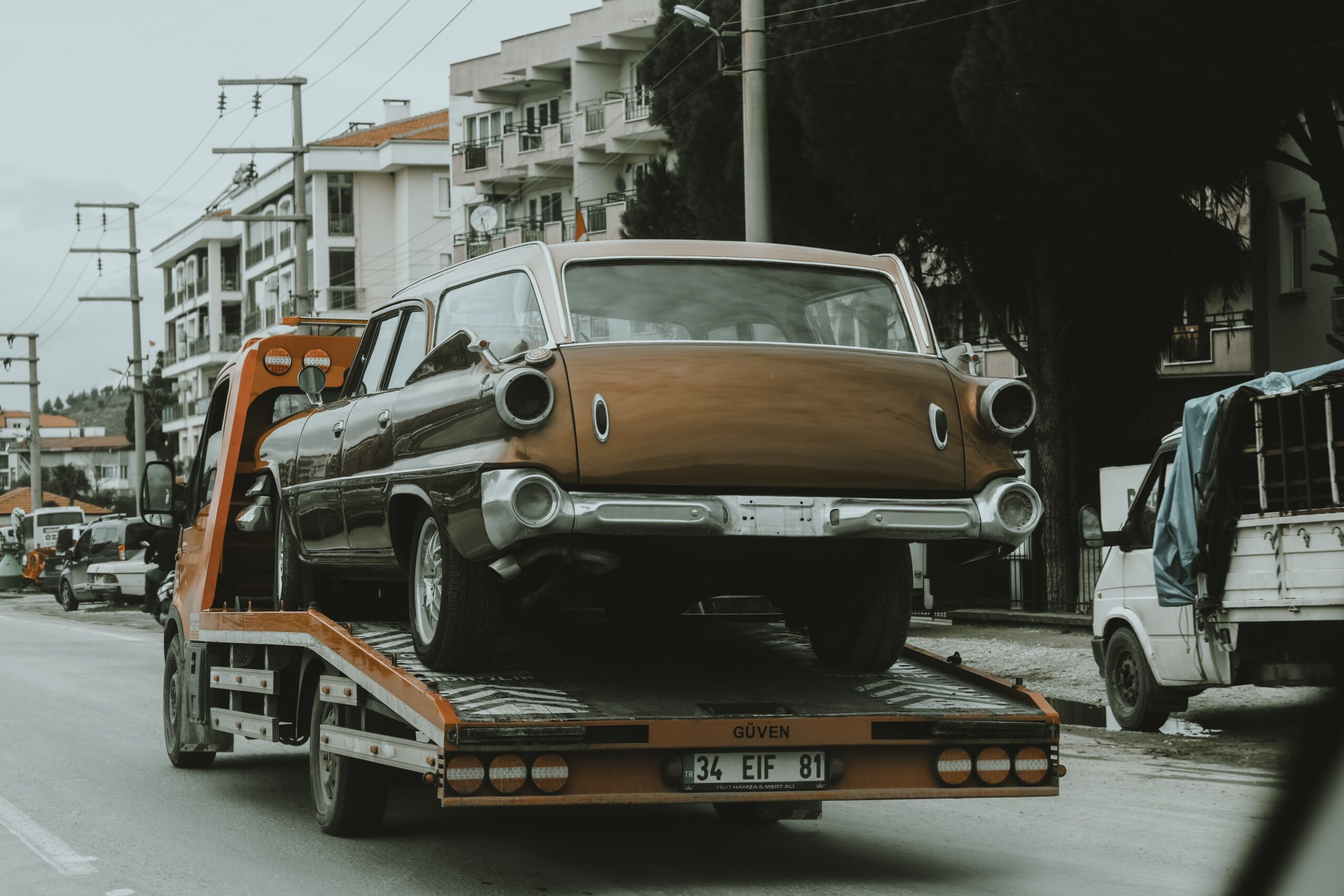 transportar coche en grua